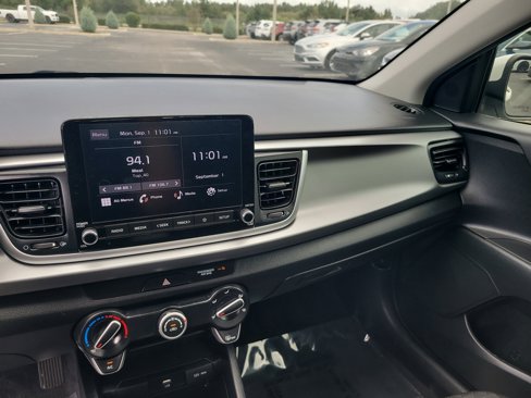 Used 2022 Kia Rio S image 19