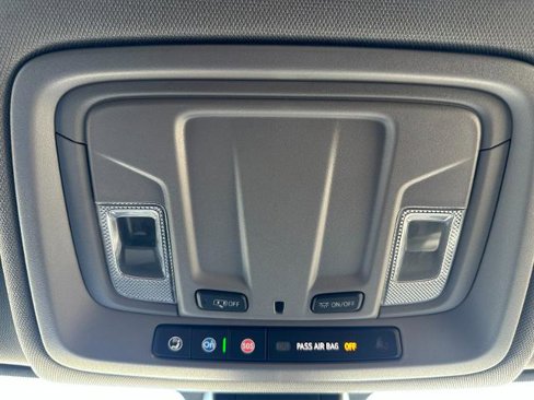 Used 2021 Chevrolet Silverado 1500 Custom w/ Safety Confidence Package image 35