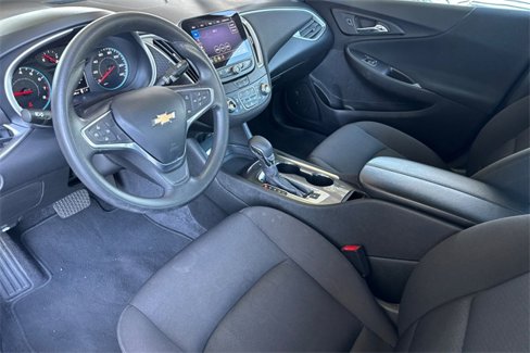 Used 2022 Chevrolet Malibu LT image 10