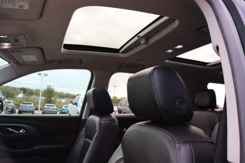 Used 2018 Chevrolet Traverse Premier image 29