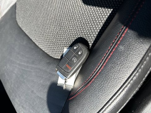 Used 2018 Jeep Compass Trailhawk w/ Navigation Group image 27