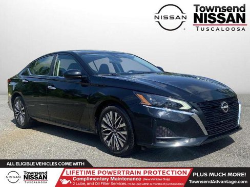 Certified 2023 Nissan Altima 2.5 SV image 1