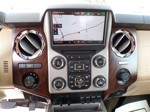 Used 2016 Ford F250 Lariat w/ Lariat Ultimate Package image 31