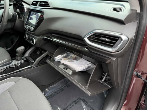 Used 2022 Chevrolet TrailBlazer LT w/ Convenience Package image 38