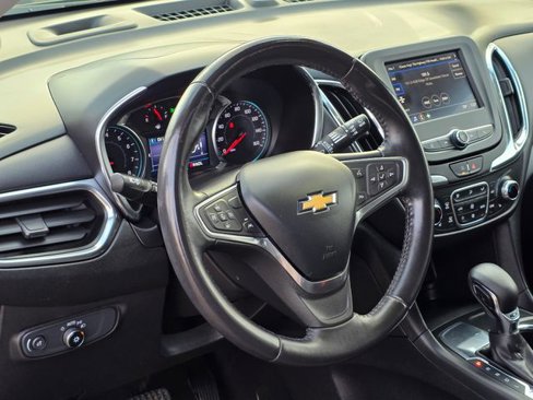 Used 2022 Chevrolet Equinox LT image 13