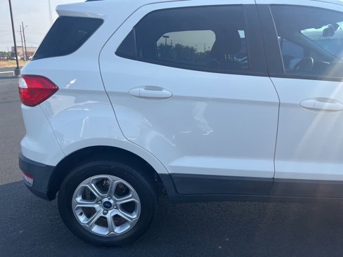 Used 2018 Ford EcoSport SE w/ SE Convenience Package image 3