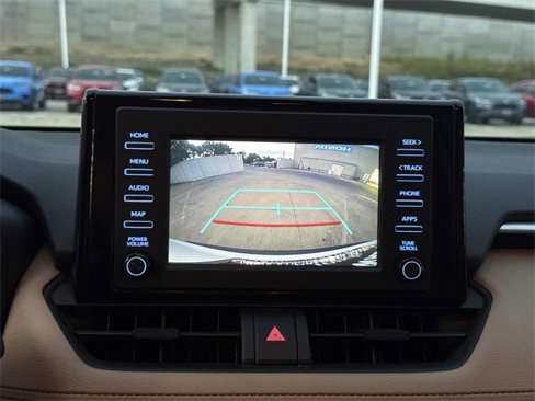 Used 2019 Toyota RAV4 XLE image 17