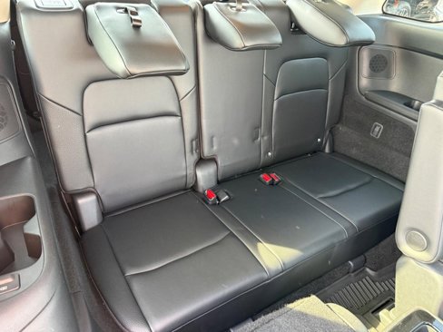Used 2023 Nissan Pathfinder SL w/ SL Premium Package image 10