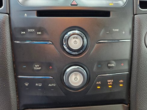 Used 2014 Ford Taurus Limited image 13