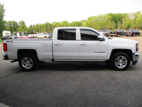 Used 2018 Chevrolet Silverado 1500 LT w/ All Star Edition image 10
