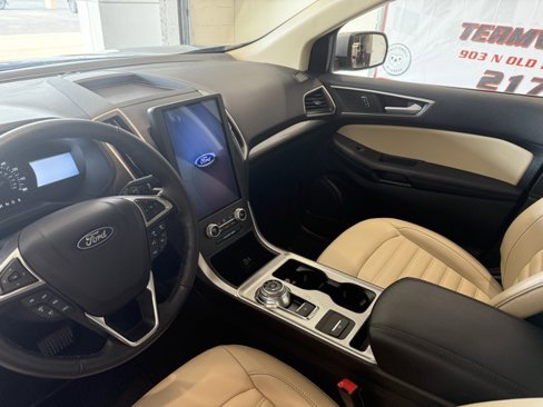 Used 2024 Ford Edge SEL image 13