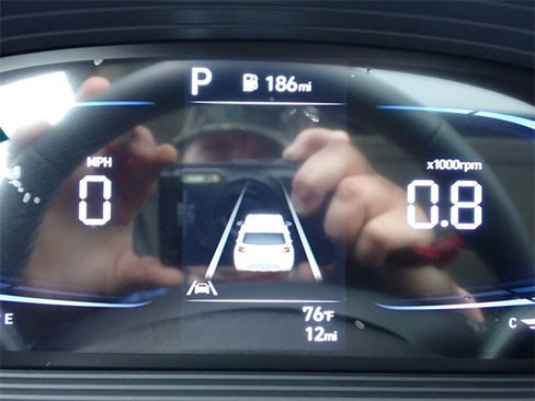 New 2025 Hyundai Venue SEL image 19