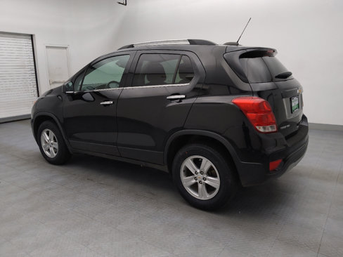 Used 2019 Chevrolet Trax LT w/ LT Convenience Package image 3