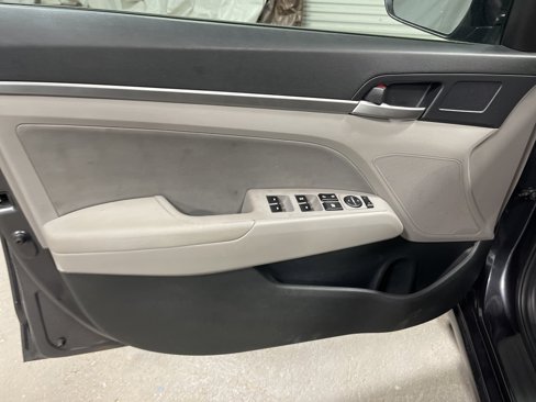 Used 2020 Hyundai Elantra SEL w/ Cargo Package (C1) image 19