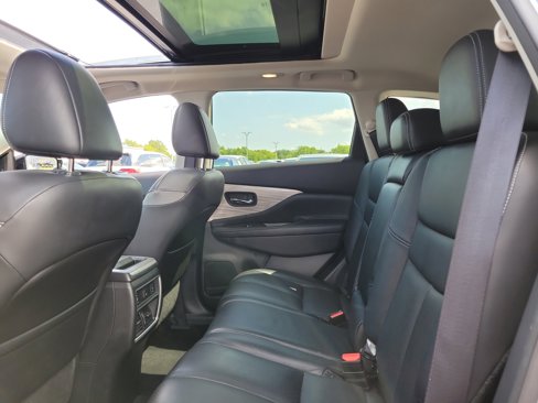 Used 2015 Nissan Murano Platinum image 11