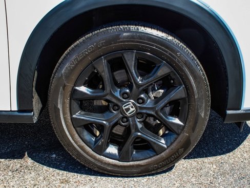 Used 2023 Honda HR-V Sport image 7