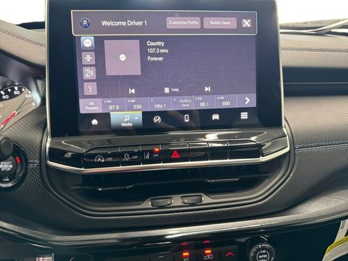 New 2026 Jeep Compass Latitude image 10