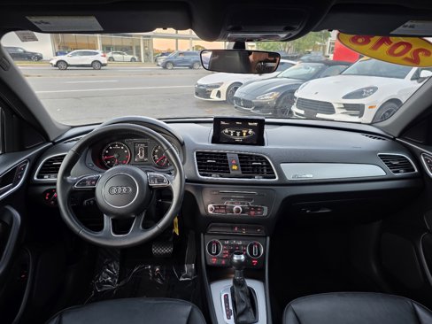 Used 2018 Audi Q3 2.0T Premium image 55
