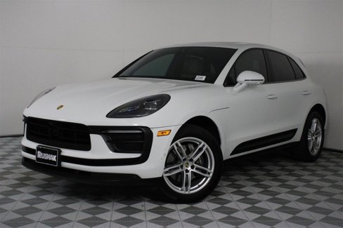 Certified 2024 Porsche Macan image 35