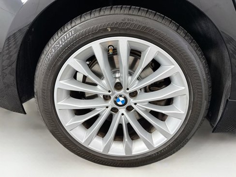 Used 2021 BMW 530i image 32