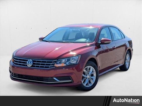 Used 2018 Volkswagen Passat 2.0T S w/ Driver Assistance Package image 1