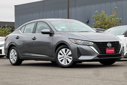 New 2025 Nissan Sentra S image 2