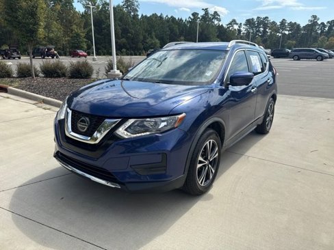 Used 2020 Nissan Rogue SV w/ Premium Package image 4