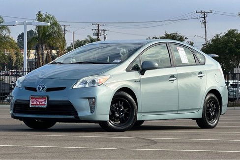 Used 2013 Toyota Prius Four image 2
