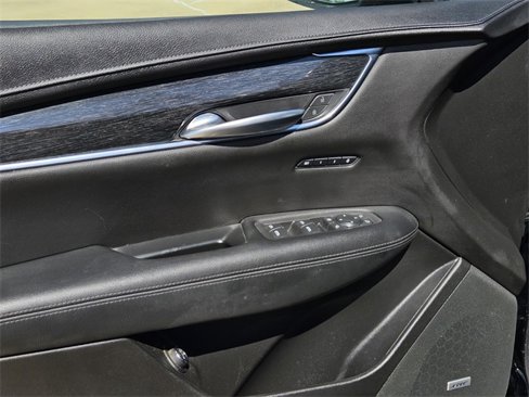 Used 2020 Cadillac XT5 Premium Luxury image 22