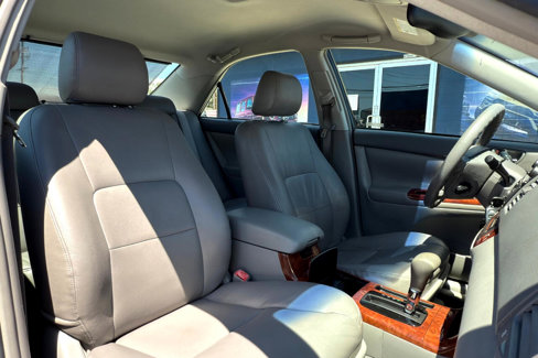Used 2005 Toyota Camry XLE image 14