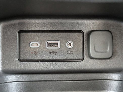 Used 2024 Chevrolet Equinox LT image 21