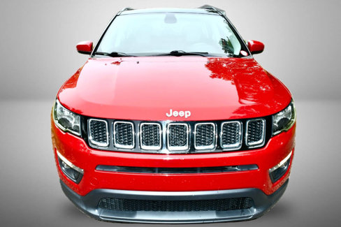Used 2018 Jeep Compass Latitude w/ Popular Equipment Group image 9