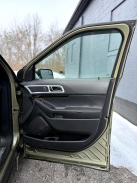 Used 2012 Ford Explorer Limited image 13