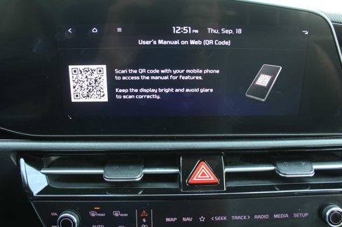 Certified 2023 Kia Niro EX Touring image 49