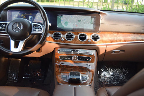 Used 2020 Mercedes-Benz E 350 4MATIC Sedan w/ Premium Package image 60