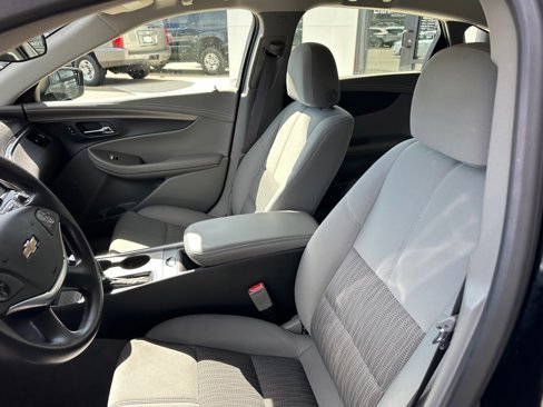 Used 2017 Chevrolet Impala LS image 10