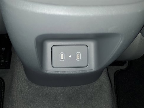 Certified 2024 Hyundai Elantra SEL image 11