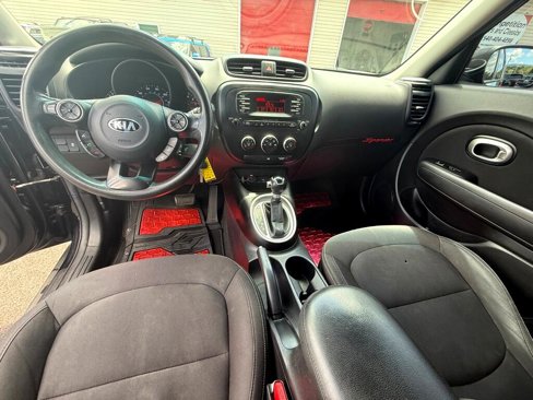 Used 2016 Kia Soul image 10