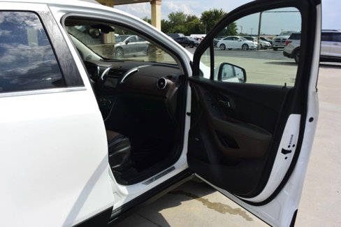 Used 2015 Chevrolet Trax LTZ w/ LPO, Protection Package image 26