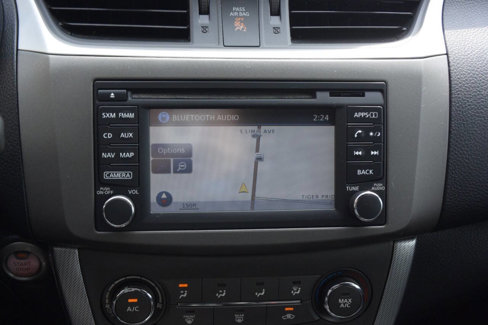 Used 2014 Nissan Sentra SR w/ SR Driver Package image 18