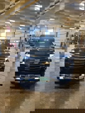 Used 2020 Chevrolet Silverado 1500 High Country w/ Technology Package image 8