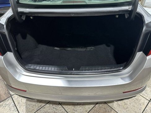 Used 2012 Kia Optima LX w/ Convenience Pkg image 21