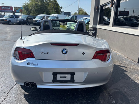Used 2007 BMW Z4 3.0si image 5