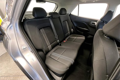 Certified 2023 Hyundai Venue SEL image 27
