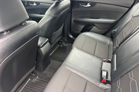 Used 2023 Kia Forte GT-Line w/ GT-Line Technology Package image 14