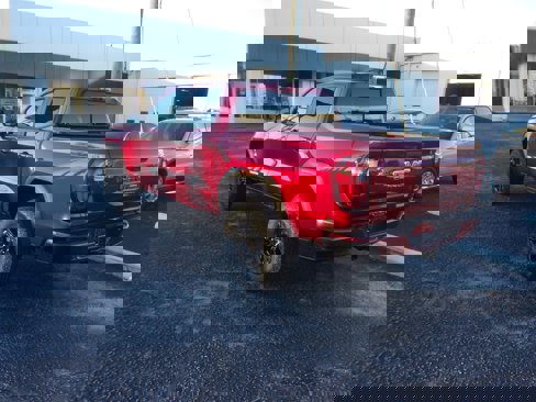 New 2025 GMC Canyon Elevation w/ Convenience Package image 4