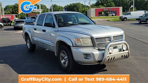 Used 2008 Dodge Dakota Laramie image 2