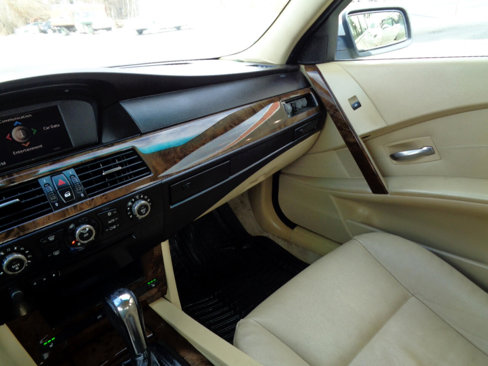 Used 2006 BMW 530i Sedan image 24