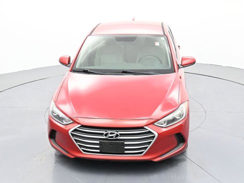 Used 2018 Hyundai Elantra SEL image 19