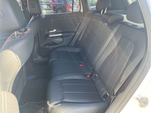 Used 2023 Mercedes-Benz GLA 250 4MATIC image 19
